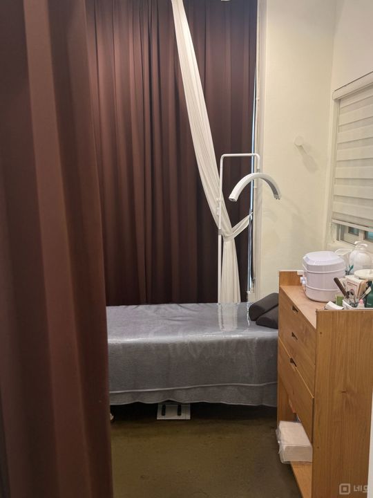 미용샵으로 쓰기 좋습니다 외국인많은 홍대역세권 매물의 4번째 사진