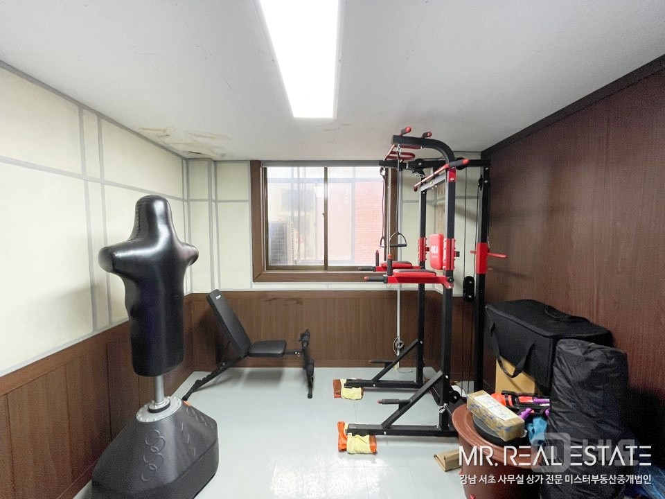 사진有.양재역 인근.가성비甲. 깔끔한 사무실 매물의 9번째 사진