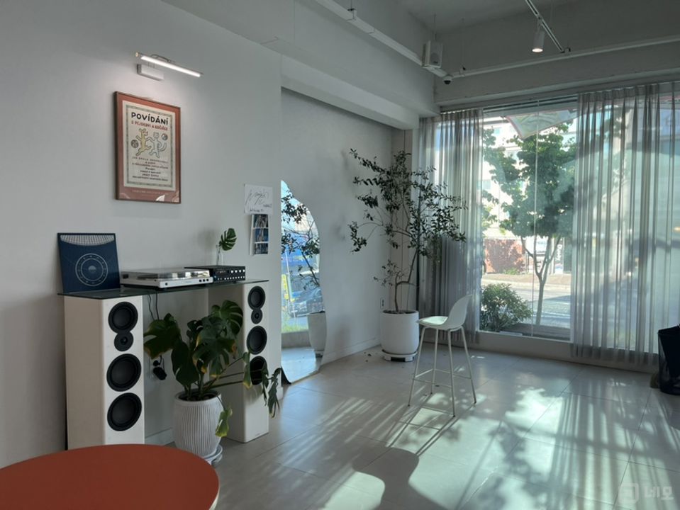 의정부동 범골역 역세권, 깔끔한 인테리어, 개방감 좋은 베이커리 카페 매물의 4번째 사진
