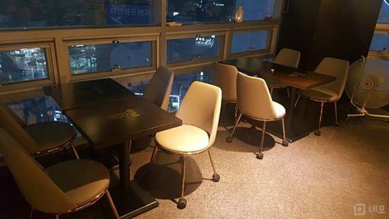 마곡동 번화가에 위치한 펍 매물의 5번째 사진