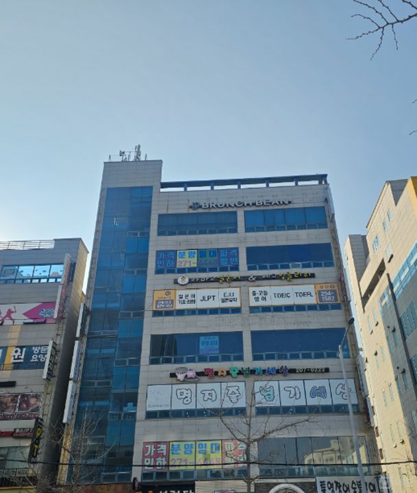 강서구 명지동 즉시 입주 가능한 2층 상가 임대  매물의 5번째 사진