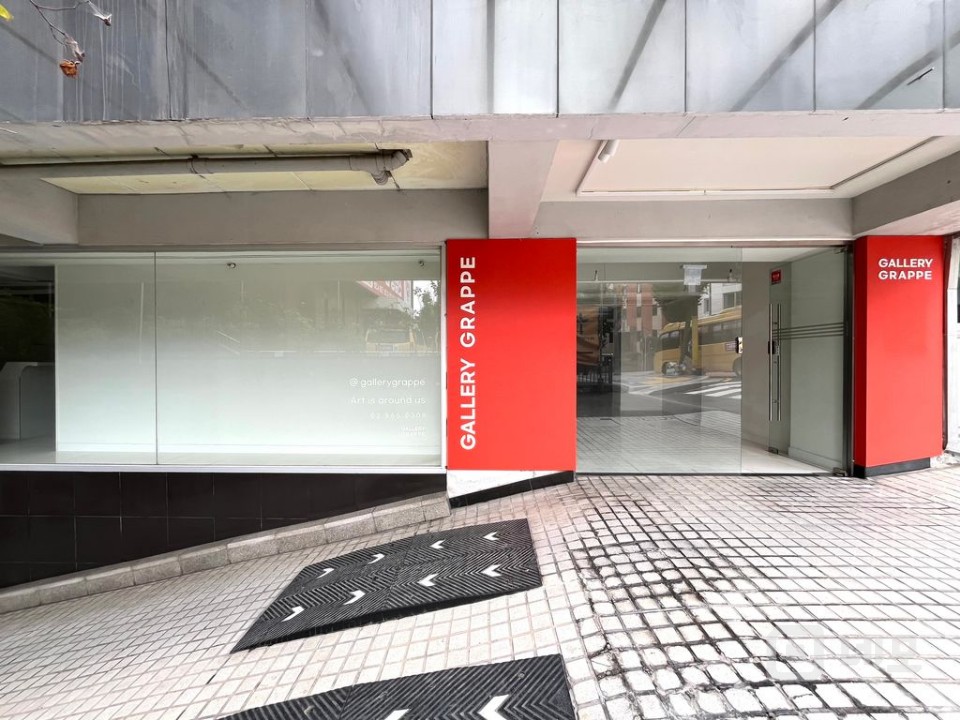 현황 1층, 한남오거리, 한남더힐 고급 상권, 무권리, 인테리어 완 매물의 4번째 사진