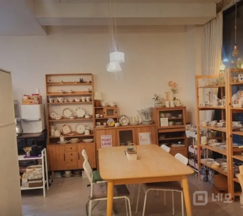 용인 남향코너 통창 예쁜건물(도자기공방운영중) 매물의 4번째 사진