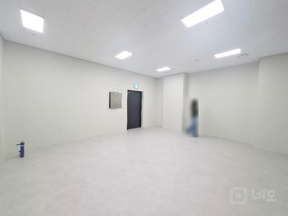 🏢✨ [2023년 준공 신축 오피스] 동묘앞역 도보 7분, 소형 사무실 매물의 3번째 사진