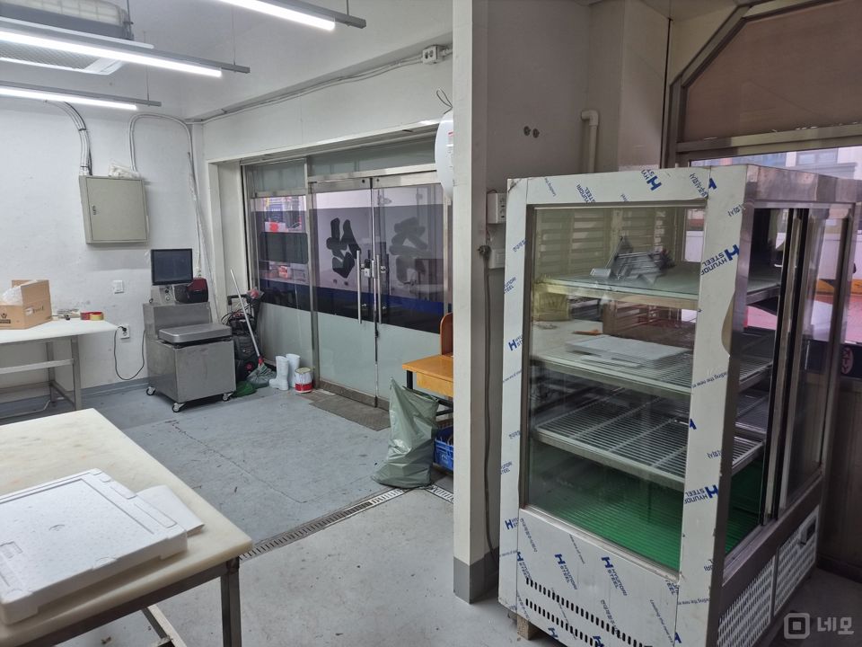 마장동 대로변에 위치한 정육점 매물의 3번째 사진