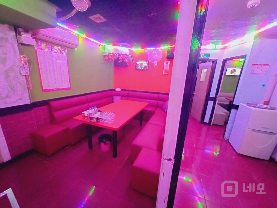 아주 저렴한 노래방.권리금 절충가능 매물의 8번째 사진