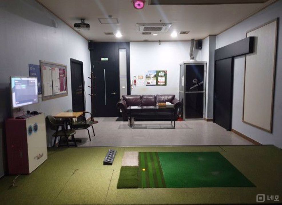 중심상권, 유동인구 많은 장항동 스크린 골프장 매물의 1번째 사진