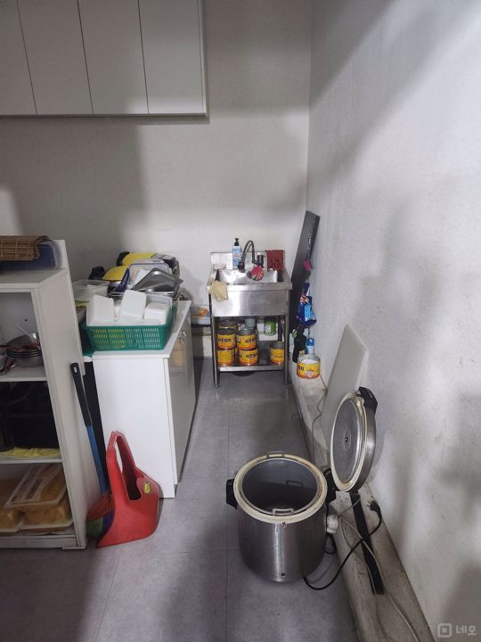 남부터미널역 역세권, 주거단지 위치, 주방 시설 완비된 김밥 전문점 매물의 7번째 사진