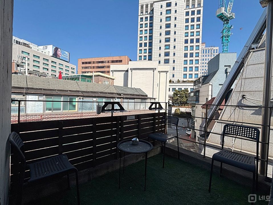 	신사.논현더블역세권.내외관인테리어최상.내부복층.테라스사무실 매물의 23번째 사진