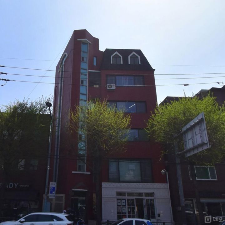 원효로2가 효창공원앞역 역세권, 입소문 듣고 찾아오는 브런치 카페 매물의 5번째 사진