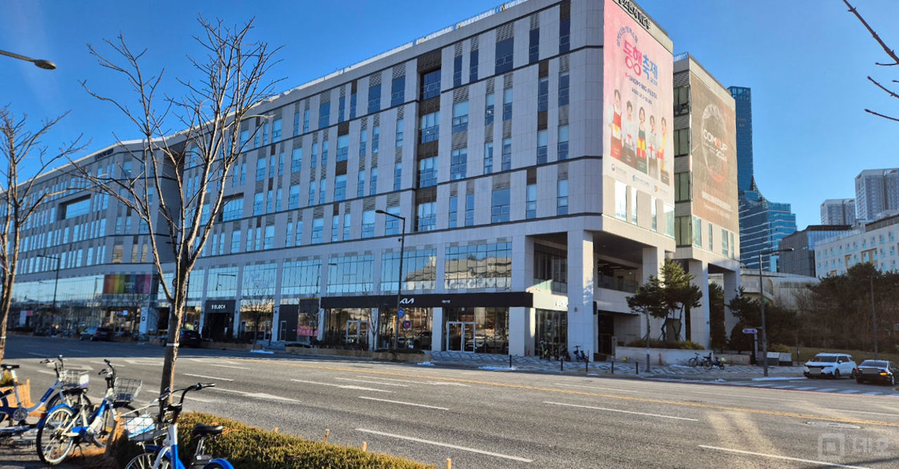 어진동 대로변 위치, 즉시입주가능한 지층 상가 매매 매물의 8번째 사진