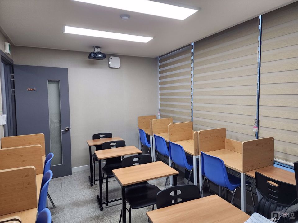 중고등학교 인근 위치한 하계동 학원 매물의 12번째 사진