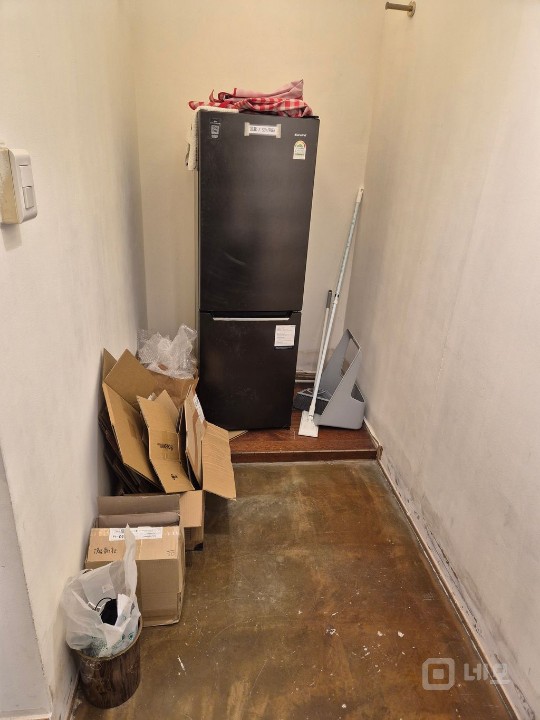 홍대 골목길 소품샵 판매합니다. 매물의 5번째 사진