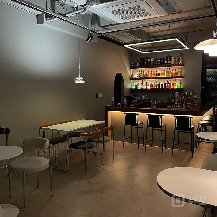 서울 중랑구 망우동 1층 칵테일(위스키)바 양도(매도)합니다 매물의 1번째 사진