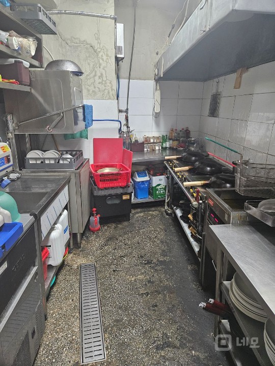 충무로역 도보1분 동국대 메인 술집거리 70석 술집 양도합니다. 매물의 6번째 사진