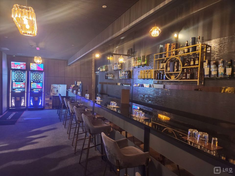 시설 집기 포함, 인테리어 완비된 하길리 BAR 매물의 1번째 사진