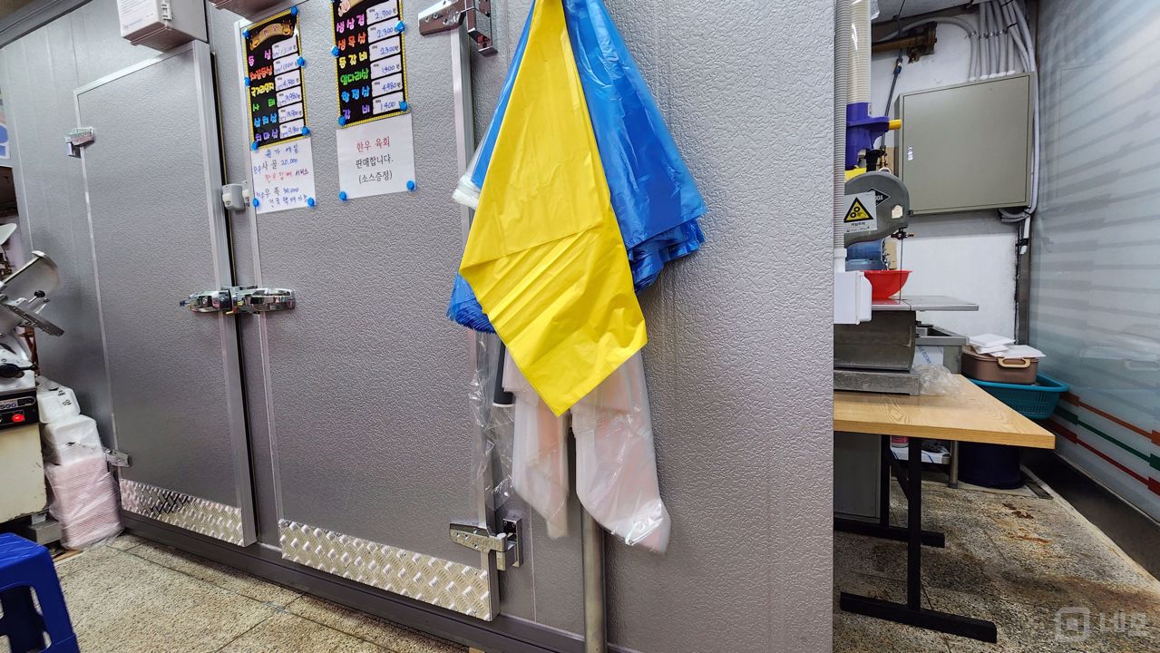 신목동역 역세권, 대단지 아파트 상가 위치한 정육점 매물의 3번째 사진