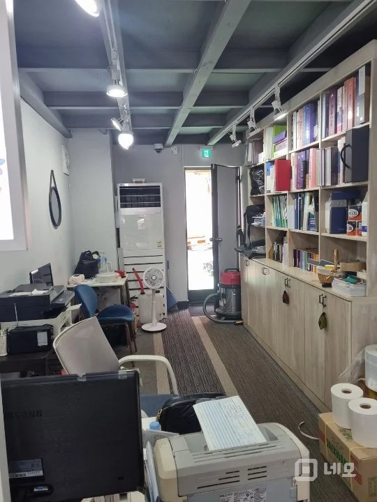 을지로4가 대로변  인테리어매장   매물의 2번째 사진