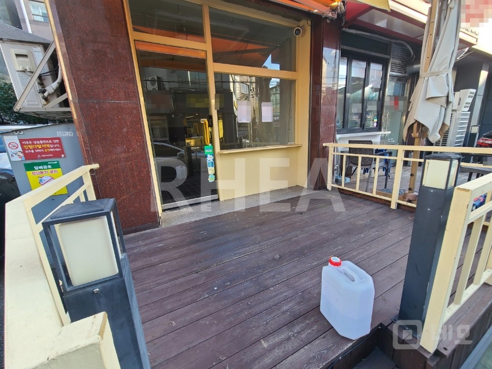 무권리 저희 레아는 실매물과 실사진 실면적을 측정하여 광고합니다. 매물의 2번째 사진