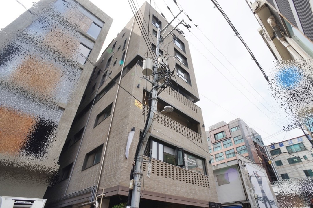 연무장길 노출형 건물내외관 매물의 15번째 사진