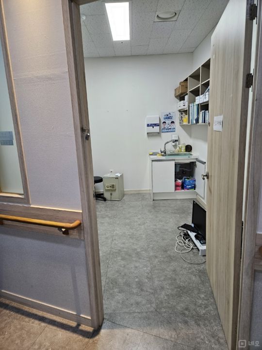 무권리, 파주시 와동동, 운정역 인근 대로변에 위치한 5층 상가 매물의 4번째 사진