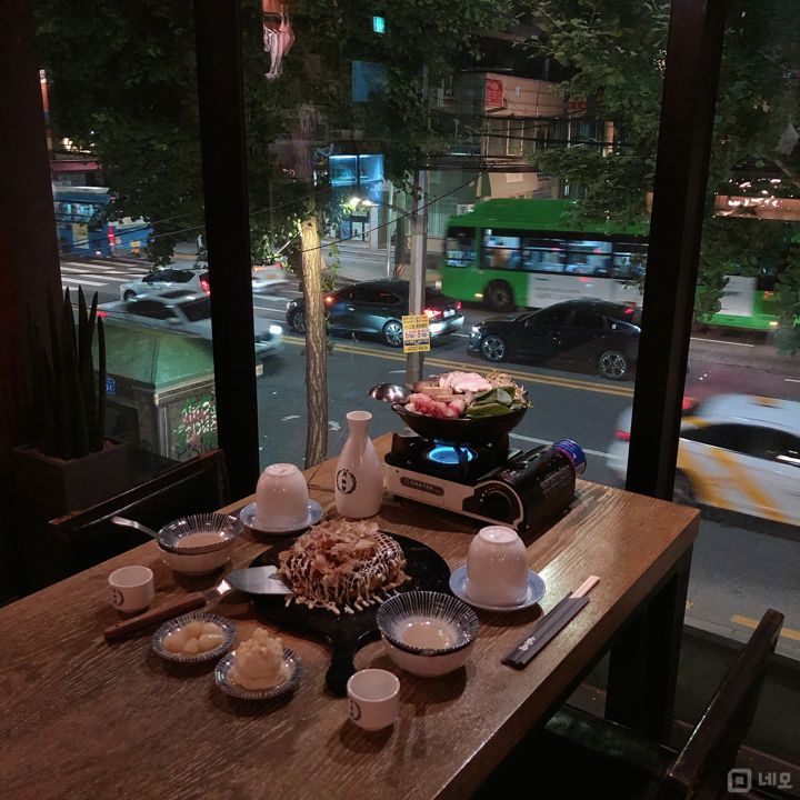 연남동 중심 상권 동양빌딩 2층 상가 매물 소개드립니다. 매물의 2번째 사진