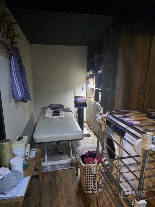 범계역 2번출구 초역세권 로데오거리 평수넓은 매물입니다. 매물의 10번째 사진