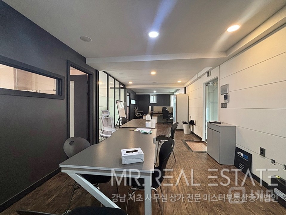 인테리어 가성비 ACE사무실.전층사용.바닥난방.무료1대 매물의 1번째 사진