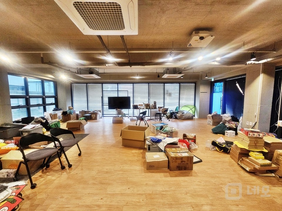 JS 합정역 역세권 1층 상가,사무실 임대! (단기임대 문의) 매물의 1번째 사진