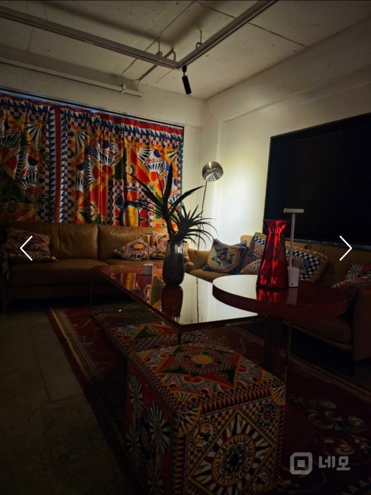 3층건물 중 1/2층 사용 가능한 건물입니다 매물의 3번째 사진