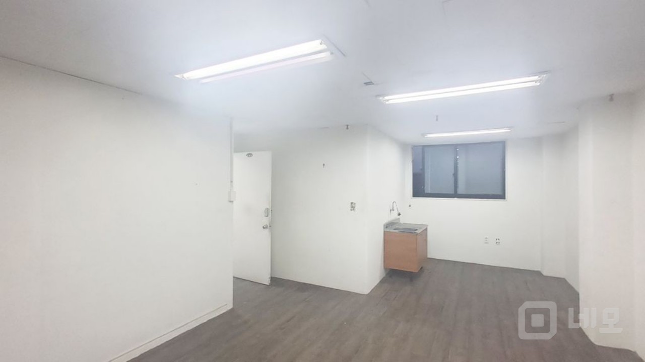 🏢 [노고산동 2층] 합리적인 소형 사무실💼 매물의 3번째 사진