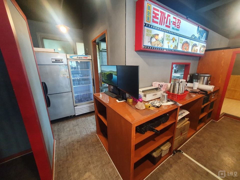 1인 주거단지에 위치한 도곡리 식당 매물의 3번째 사진