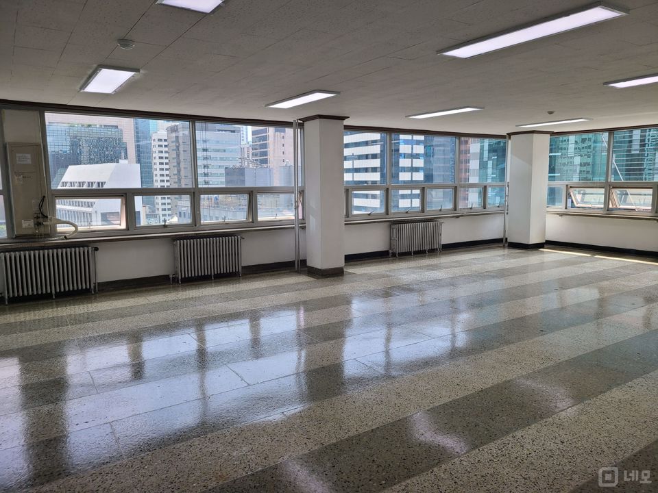 시청역 4번 출구 2분 거리의 교통이 편리한 사무실 매물의 7번째 사진