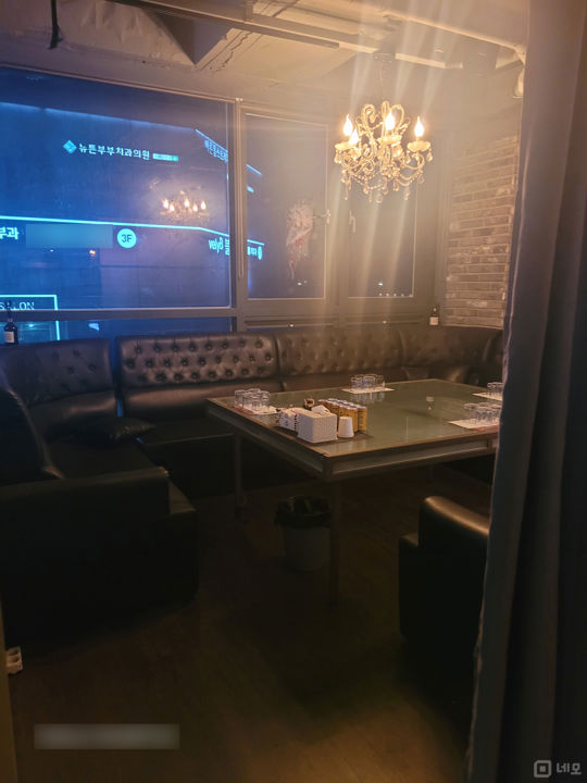 발산역 역세권, 깔끔한 인테리어 완비된 마곡동 BAR 매물의 3번째 사진