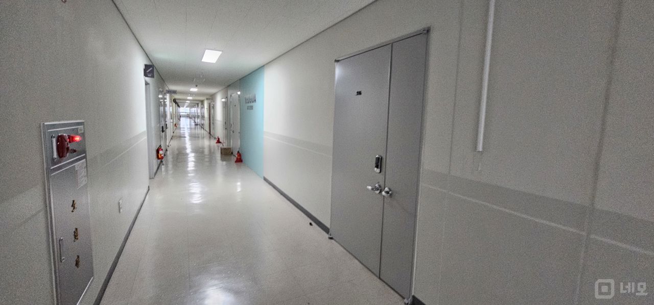 즉시입주 가능한 청라동 지식산업센터내 사무실 매물의 6번째 사진