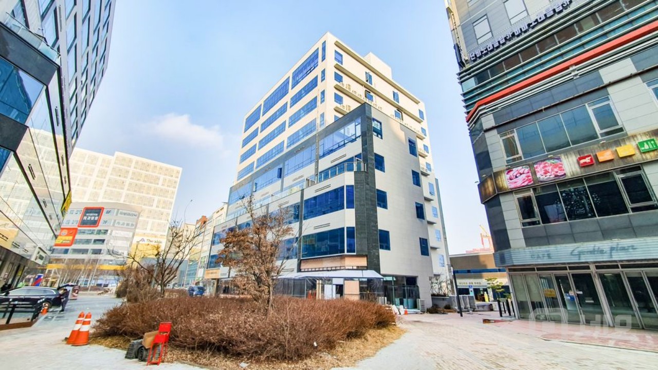 전용 11 분식점자리 운정로데오거리 먹자빌딩 1층  렌트프리 지원 매물의 1번째 사진