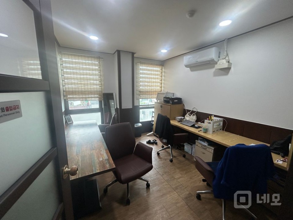 초역세권과 테라스가 있는 깔끔한 건물 6층 매물의 4번째 사진