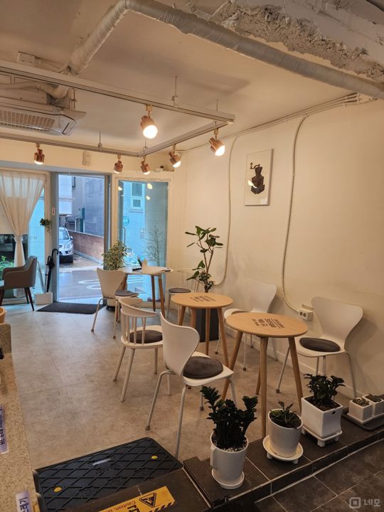 신정동 안정적인 수요 있는 무인 카페 매물의 2번째 사진