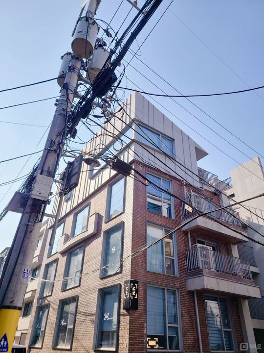 논현동 복합상권에 위치한 매장 매물의 7번째 사진