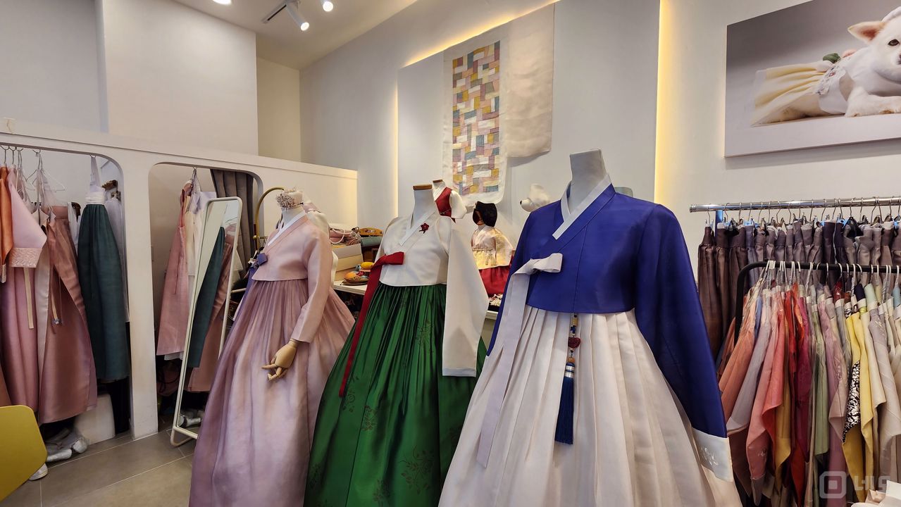 종로5가역 역세권, 25년 영업, 단골고객 많은 한복 전문점 매물의 2번째 사진