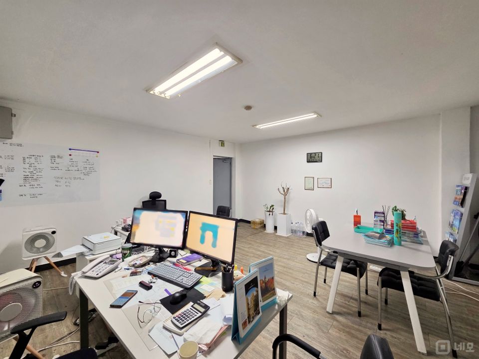 GATE 합정역 초역세권 무권리 깔끔한 화이트톤 공간 매물의 5번째 사진