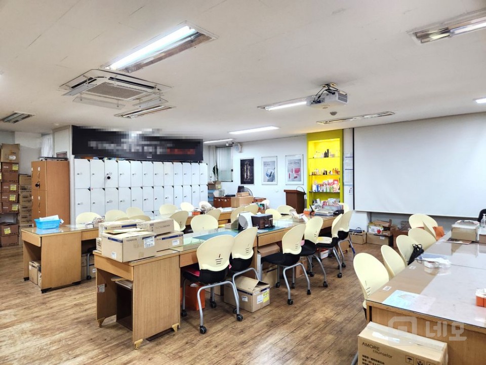 홍대입구역 초근접 오피스｜가성비 우수·주차 가능·노출 탁월 L 매물의 2번째 사진
