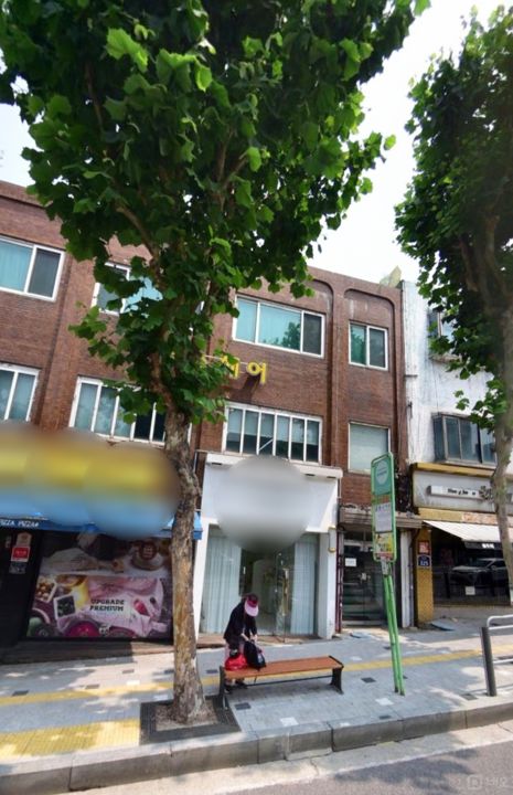 금호동 시설양도 가능한 네일샵 매물의 5번째 사진