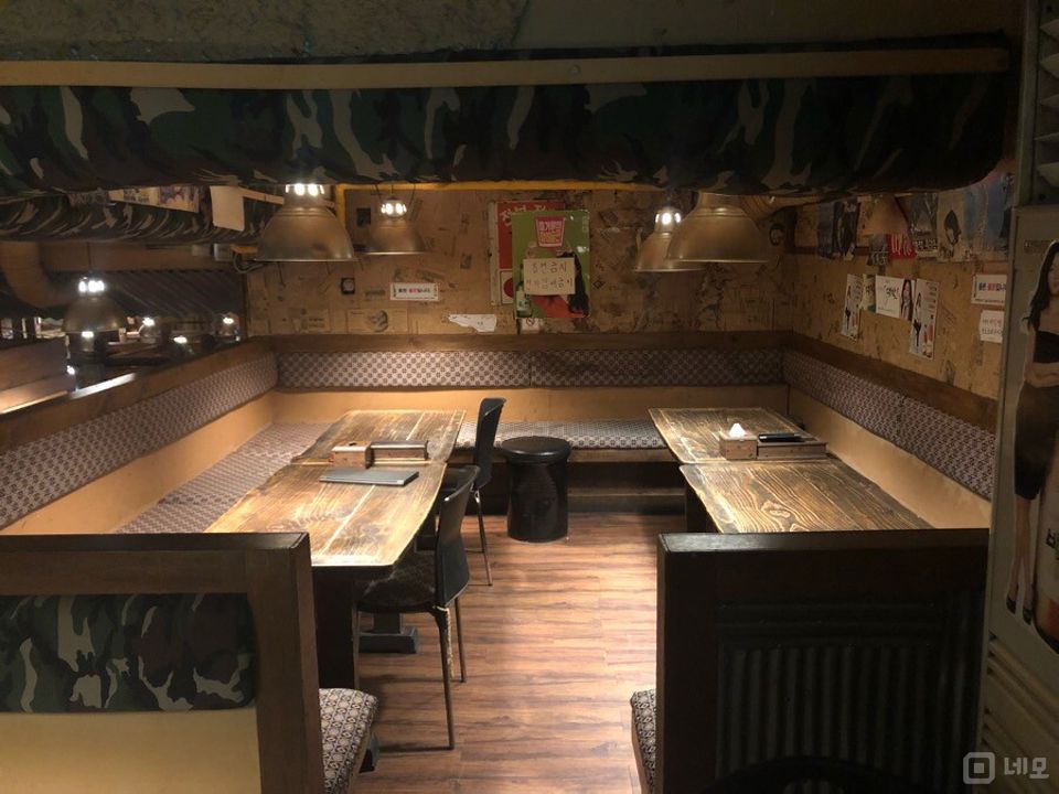 서초동 먹자 골목, 다양하게 이용 가능한 실내포차 매물의 4번째 사진