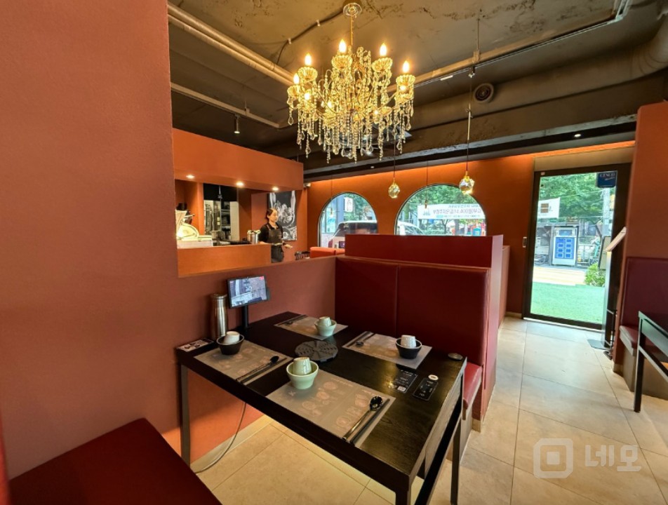 교대역 오피스 상권에 위치한 1층 코너자리 상가  매물의 4번째 사진