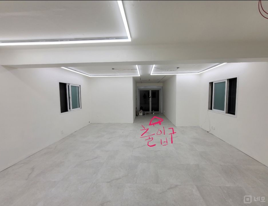 신설동역세권 리모델링된 1층상가 매물의 8번째 사진