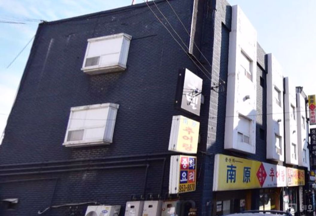 문산읍 문산리 위치 좋은  지층 상가 매물의 6번째 사진