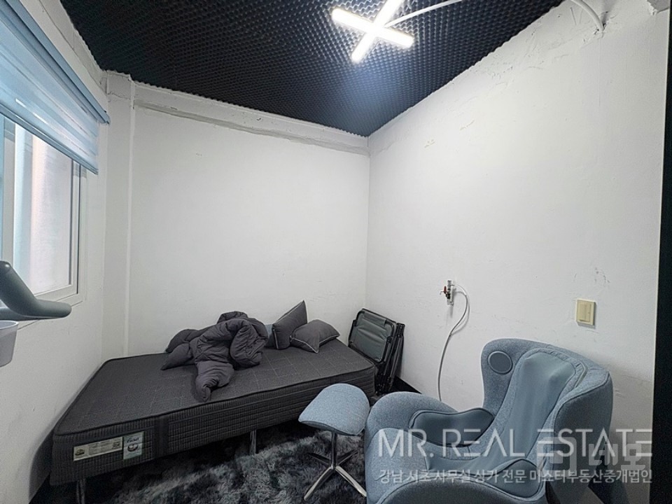 논현동 ACE인테리어 엘베有 41P 가성비최강 매물의 10번째 사진