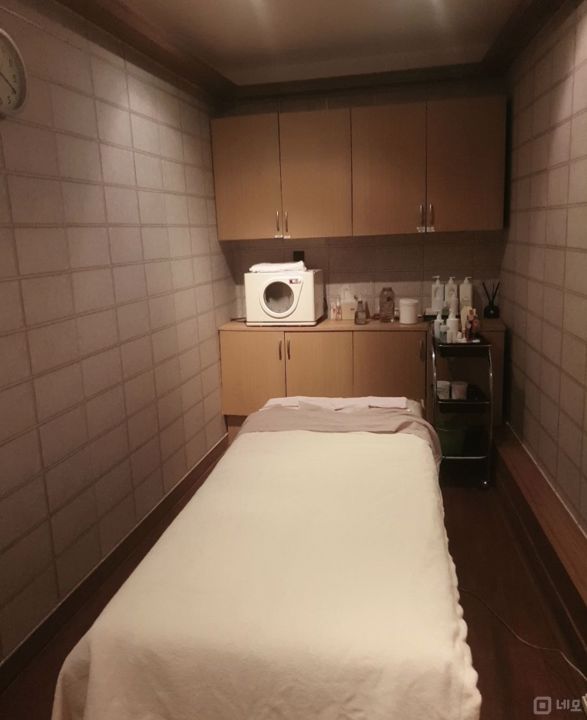 접근성 좋은 대로변, 원효로1가 3층 피부관리샵 매물의 2번째 사진