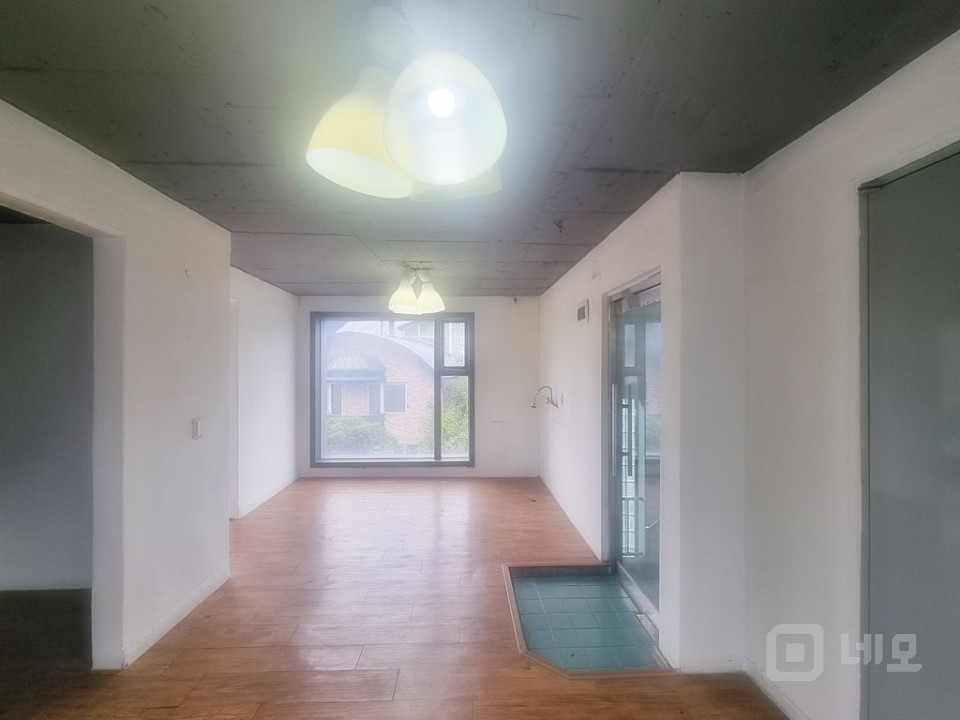 홍대 합정역 메타폴리스 뒤 가성비 아주좋은 상가사무실!! 매물의 1번째 사진